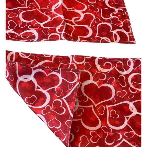 Two Red White Intertwined Hearts Placemats Valentine Day Love 17.5 x 12 Decorati - Picture 6 of 6